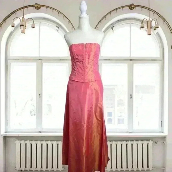 Jessica McClintock Gown Size 5 Embroidered Bodice Y2K Iridescent Pink Corset - Picture 2 of 8